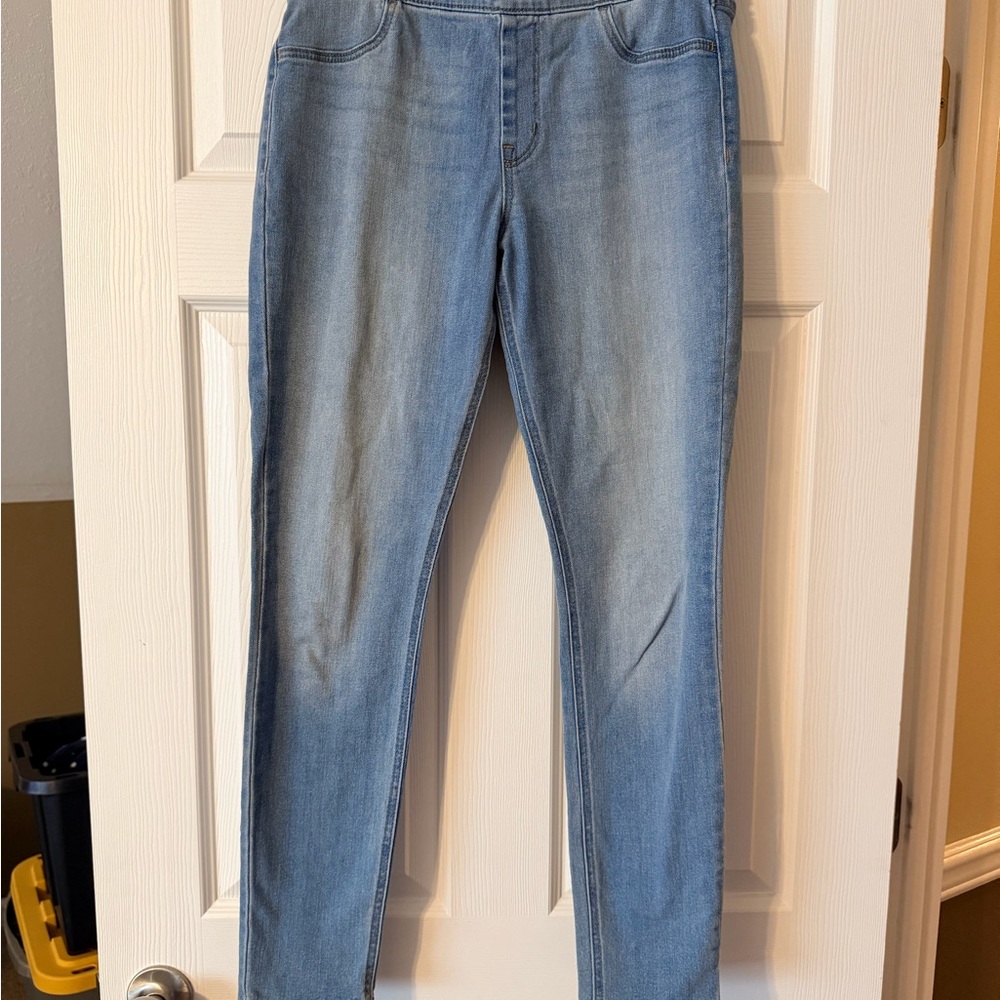 Old Navy Rockstar Light Wash Jeggings
